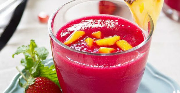 10 Receitas De Suco De Abacaxi Morango MundoBoaForma Br