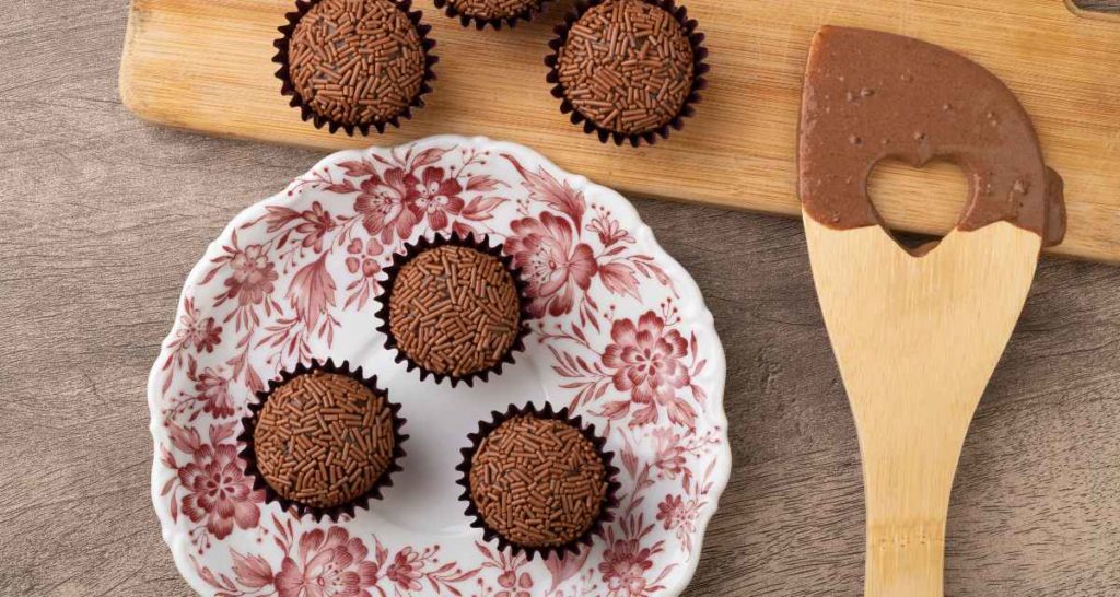 Receita F Cil De Brigadeiro Fit Sem Leite Condensado Mundoboaforma