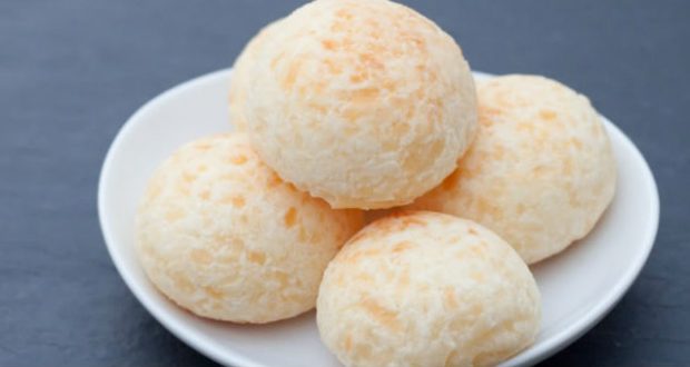 Resultado de imagem para pao de queijo low carb