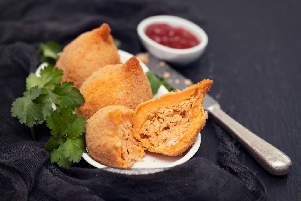 Receita De Coxinha De Frango Com Batata Doce, Light E Saudável ...