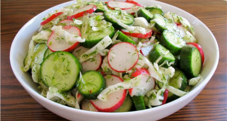 Salada de pepino