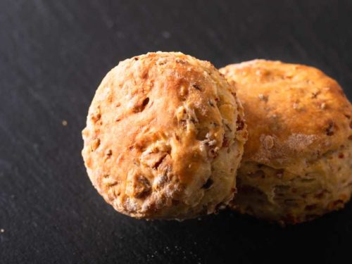 Bolinho de batata com queijo