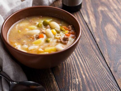 Sopa de legumes com carne