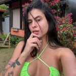 Ex-"BBB" Hana Khalil mostra antes e depois de emagrecimento após deixar de ser vegana