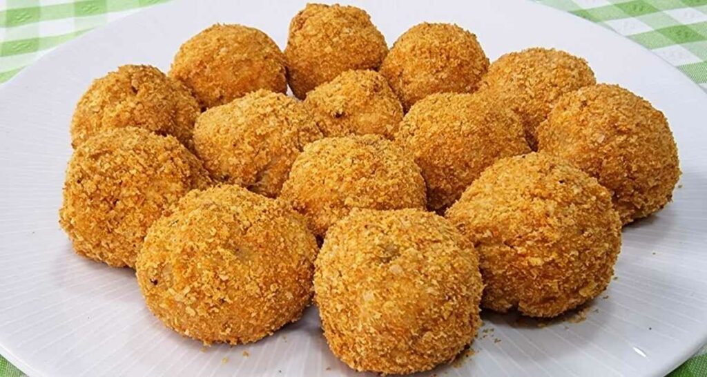 Bolinho de frango sem fritura