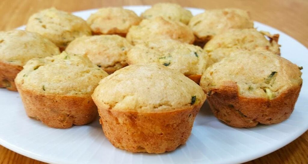 Bolinho salgado de abobrinha