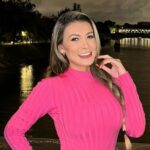 Andressa Urach resgata foto antiga sem cirurgias plásticas