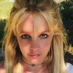 Britney Spears faz alerta após acidente em casa: "Meu rosto pegou fogo"