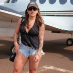 Lauana Prado leva coach em viagens para manter rotina fitness: "Viaja comigo para todos os lugares"